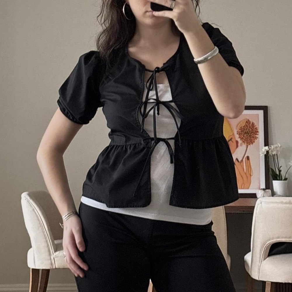 Black Short-Sleeve Tie-Front Peplum Blouse